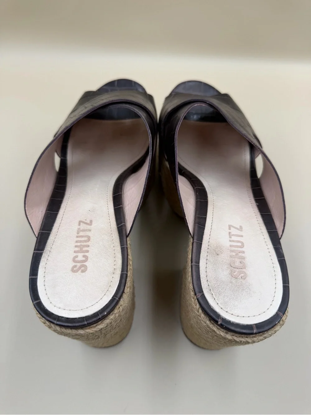 Schutz Brown Croc Embossed Platform Mule Sandals Size 9B